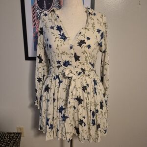 Free People Floral Shirt Dress Cream Blue Longsleeved Xs Pockets Cottagecore